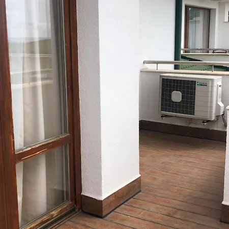 Appartamento Penthouse In Emerald. Beach, & Spa