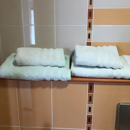 Apartment Penthouse In Emerald. Beach, & Spa